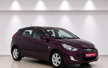 Hyundai Solaris II рестайлинг, 2011 год, 599 000 рублей, 1 фотография