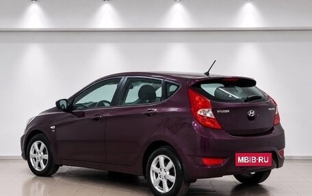 Hyundai Solaris II рестайлинг, 2011 год, 599 000 рублей, 4 фотография