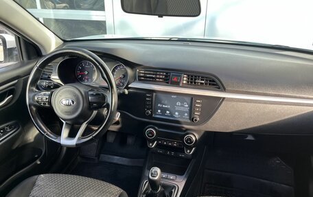 KIA Rio IV, 2018 год, 1 250 000 рублей, 12 фотография
