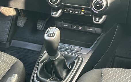 KIA Rio IV, 2018 год, 1 250 000 рублей, 14 фотография