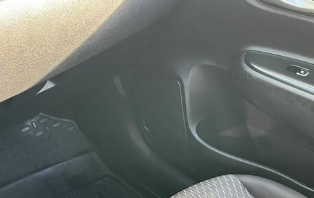 KIA Rio IV, 2018 год, 1 250 000 рублей, 16 фотография