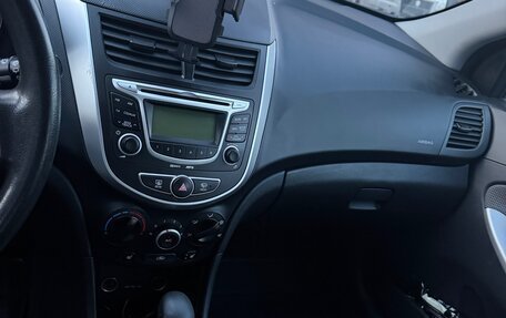 Hyundai Solaris II рестайлинг, 2013 год, 790 000 рублей, 5 фотография