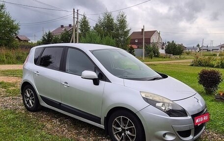 Renault Scenic III, 2009 год, 580 000 рублей, 2 фотография
