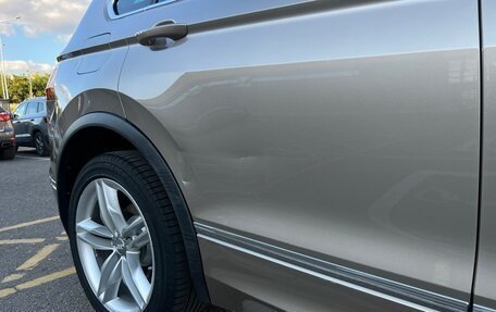 Volkswagen Tiguan II, 2018 год, 2 700 000 рублей, 21 фотография