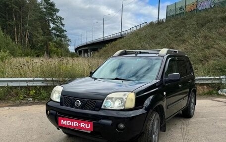 Nissan X-Trail, 2005 год, 650 000 рублей, 7 фотография