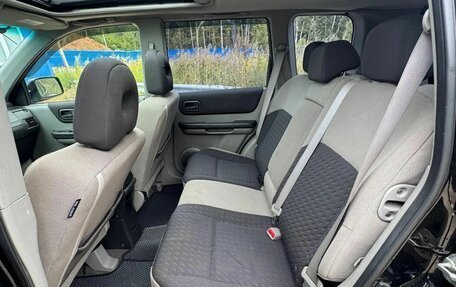Nissan X-Trail, 2005 год, 650 000 рублей, 17 фотография