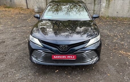 Toyota Camry, 2020 год, 2 650 000 рублей, 1 фотография