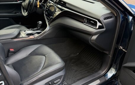 Toyota Camry, 2020 год, 2 650 000 рублей, 9 фотография