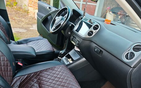 Volkswagen Tiguan I, 2011 год, 1 050 000 рублей, 10 фотография