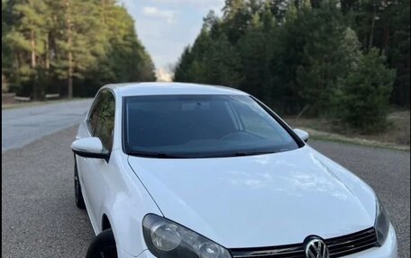 Volkswagen Golf VI, 2011 год, 550 000 рублей, 1 фотография