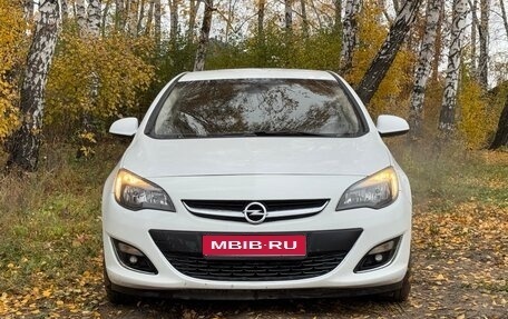 Opel Astra J, 2012 год, 590 000 рублей, 1 фотография