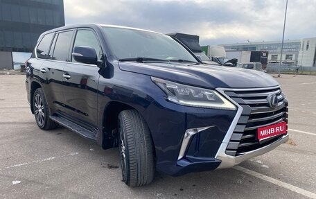 Lexus LX III, 2018 год, 6 550 000 рублей, 1 фотография