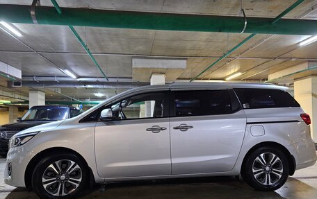 KIA Carnival III, 2019 год, 2 850 000 рублей, 11 фотография