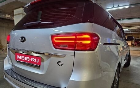 KIA Carnival III, 2019 год, 2 850 000 рублей, 9 фотография