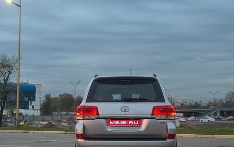 Toyota Land Cruiser 200, 2016 год, 4 100 000 рублей, 4 фотография