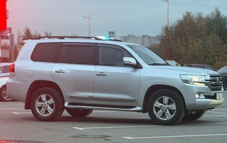 Toyota Land Cruiser 200, 2016 год, 4 100 000 рублей, 18 фотография