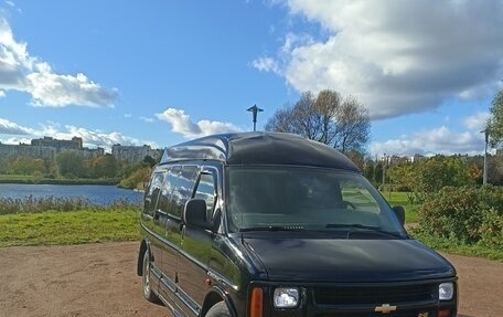 Chevrolet Express II, 2000 год, 1 280 000 рублей, 3 фотография