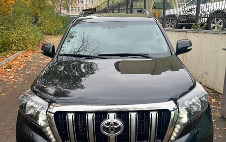 Toyota Land Cruiser Prado 150 рестайлинг 2, 2016 год, 3 800 000 рублей, 5 фотография
