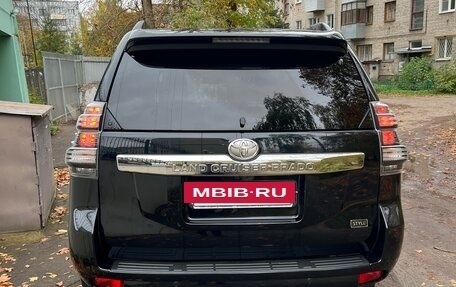 Toyota Land Cruiser Prado 150 рестайлинг 2, 2016 год, 3 800 000 рублей, 3 фотография