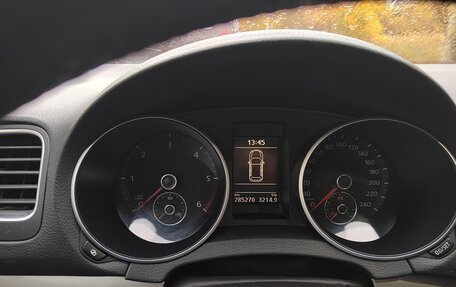 Volkswagen Golf VI, 2010 год, 750 000 рублей, 24 фотография