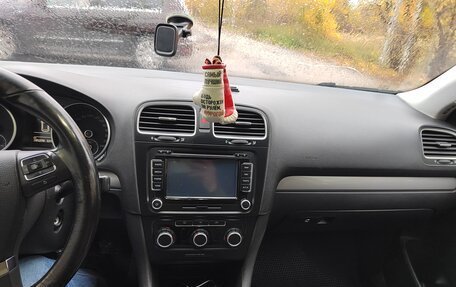 Volkswagen Golf VI, 2010 год, 750 000 рублей, 25 фотография