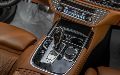 BMW 7 серия, 2021 год, 6 900 000 рублей, 14 фотография
