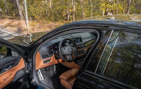 BMW 7 серия, 2021 год, 6 900 000 рублей, 13 фотография