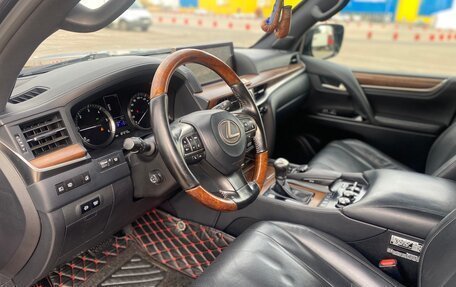 Lexus LX III, 2018 год, 6 550 000 рублей, 19 фотография