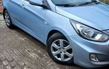 Hyundai Solaris II рестайлинг, 2014 год, 610 000 рублей, 2 фотография
