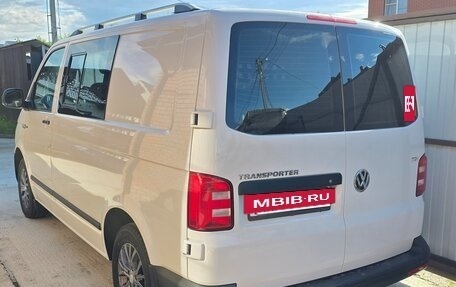 Volkswagen Transporter T6 рестайлинг, 2018 год, 2 900 000 рублей, 2 фотография