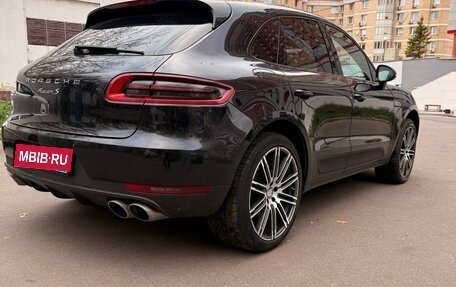 Porsche Macan I рестайлинг, 2014 год, 2 250 000 рублей, 27 фотография