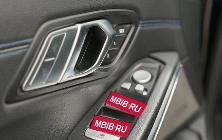 BMW 3 серия, 2019 год, 5 900 000 рублей, 13 фотография