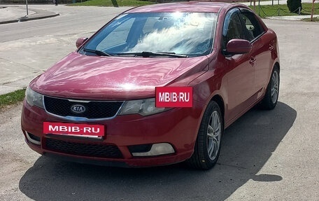 KIA Cerato III, 2013 год, 750 000 рублей, 2 фотография