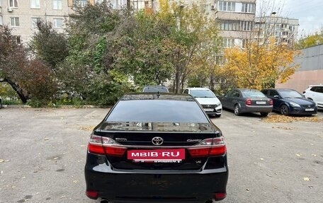 Toyota Camry, 2016 год, 1 980 000 рублей, 7 фотография