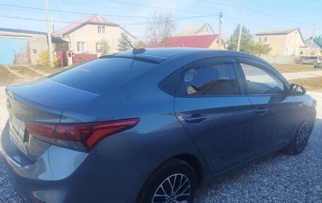 Hyundai Solaris II рестайлинг, 2018 год, 1 270 000 рублей, 2 фотография