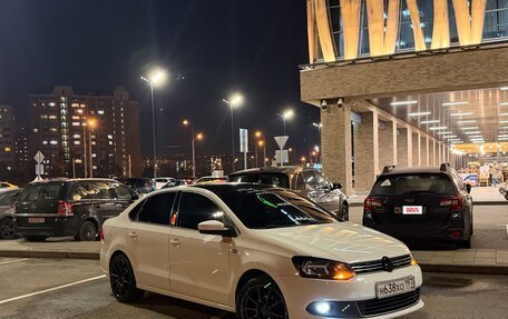 Volkswagen Polo VI (EU Market), 2012 год, 840 000 рублей, 2 фотография