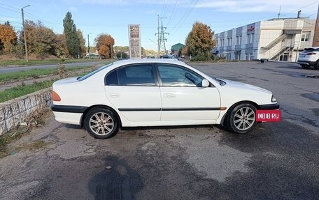 Toyota Avensis III рестайлинг, 1998 год, 350 000 рублей, 3 фотография