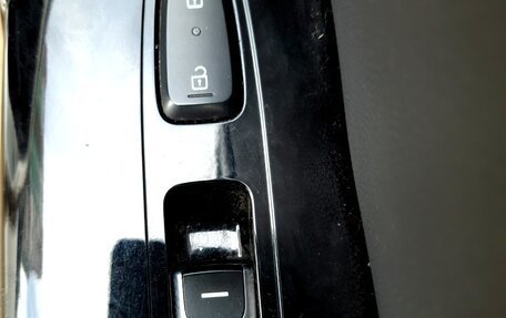 KIA Sportage IV рестайлинг, 2016 год, 2 400 000 рублей, 15 фотография
