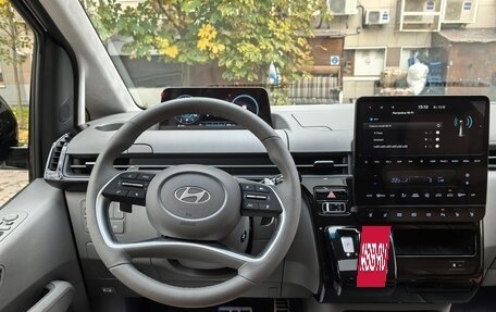 Hyundai Staria, 2025 год, 8 900 000 рублей, 14 фотография
