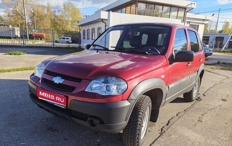 Chevrolet Niva I рестайлинг, 2014 год, 530 000 рублей, 1 фотография