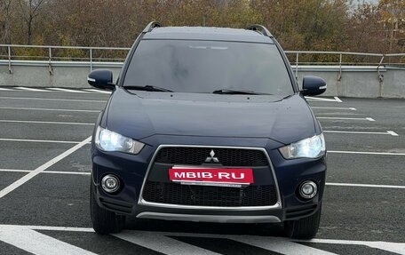 Mitsubishi Outlander III рестайлинг 3, 2011 год, 1 125 000 рублей, 1 фотография