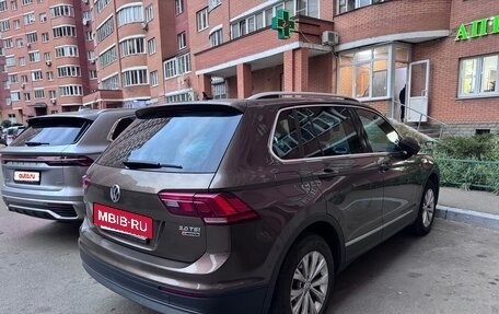 Volkswagen Tiguan II, 2017 год, 2 350 000 рублей, 3 фотография