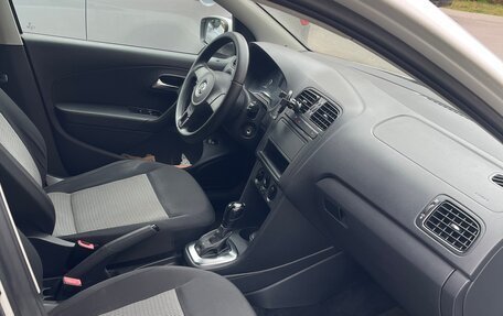 Volkswagen Polo VI (EU Market), 2012 год, 930 000 рублей, 13 фотография