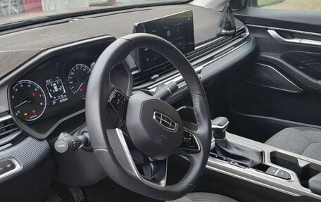 Geely Emgrand, 2024 год, 1 600 000 рублей, 9 фотография