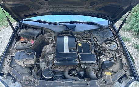 Mercedes-Benz CLK-Класс, 2003 год, 935 000 рублей, 17 фотография