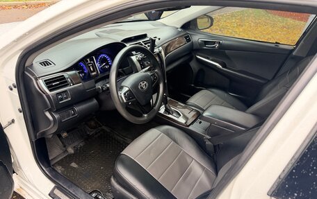 Toyota Camry, 2016 год, 1 465 000 рублей, 6 фотография