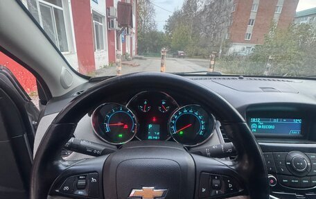 Chevrolet Cruze II, 2011 год, 580 000 рублей, 10 фотография