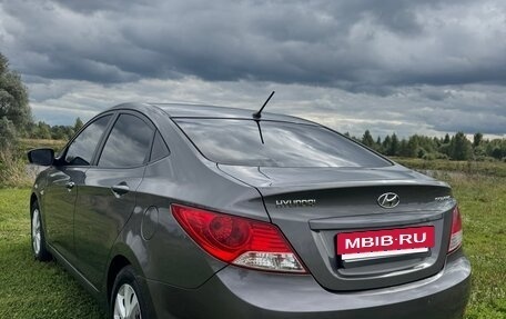Hyundai Solaris II рестайлинг, 2014 год, 750 000 рублей, 4 фотография
