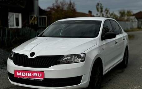 Skoda Rapid I, 2017 год, 1 200 000 рублей, 5 фотография