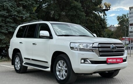 Toyota Land Cruiser 200, 2015 год, 5 250 000 рублей, 3 фотография